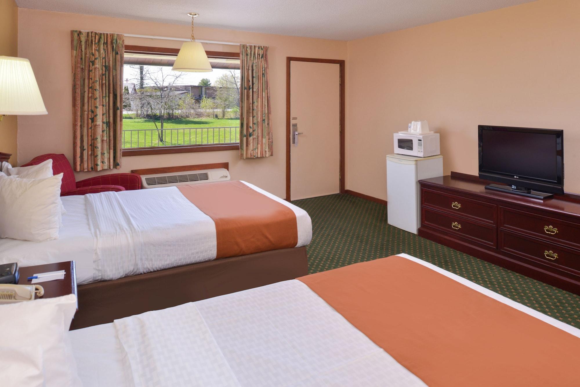 Americas Best Value Inn Plattsburgh Ngoại thất bức ảnh