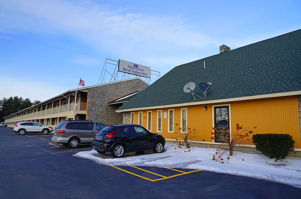 Americas Best Value Inn Plattsburgh Ngoại thất bức ảnh